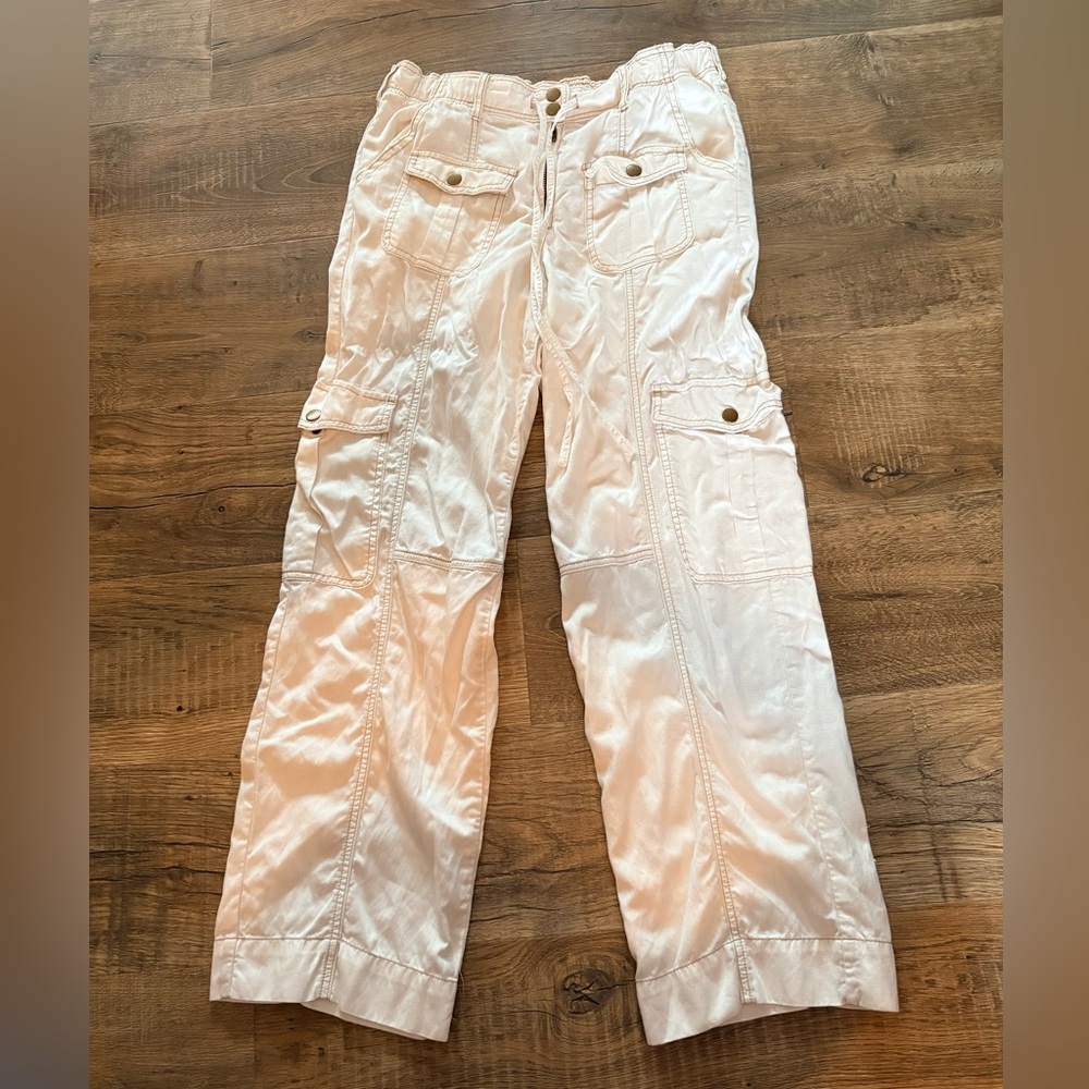 Altar'd State Cream Elastic Waist Pants size medium